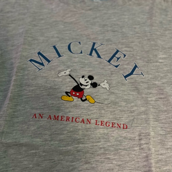Disney Mickey Mouse t shirt - Picture 2 of 3
